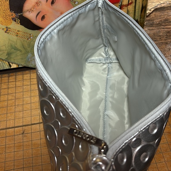 Sam Edelman Satchel Shoulder Crossbody Strap Leather Silver Rivets 10.5”x5.5”x3” - Picture 16 of 16